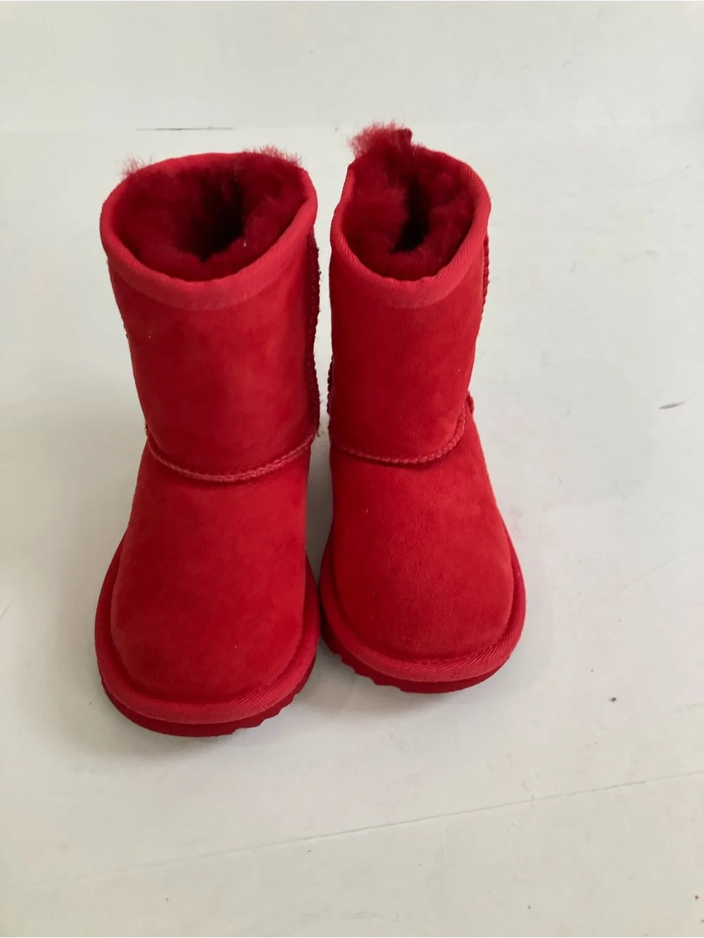 UGG Classic Short Sherling Fur Winter Red Boots 7 Toddler Leather